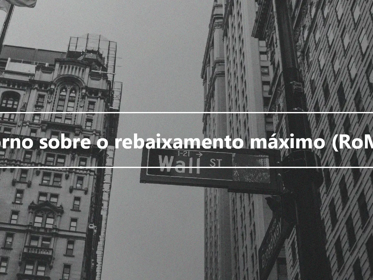 Retorno sobre o rebaixamento máximo (RoMaD)